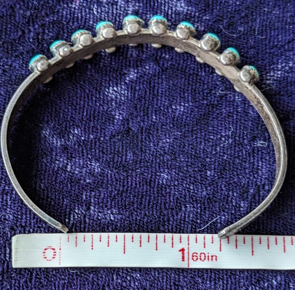 Vintage Sterling Silver Southwestern Turquoise Cuff Bracelet - Picture 6 of 9